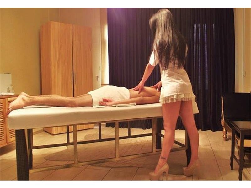 Bafra Masaj Salonu Kucaktan İnmeyen Duygu